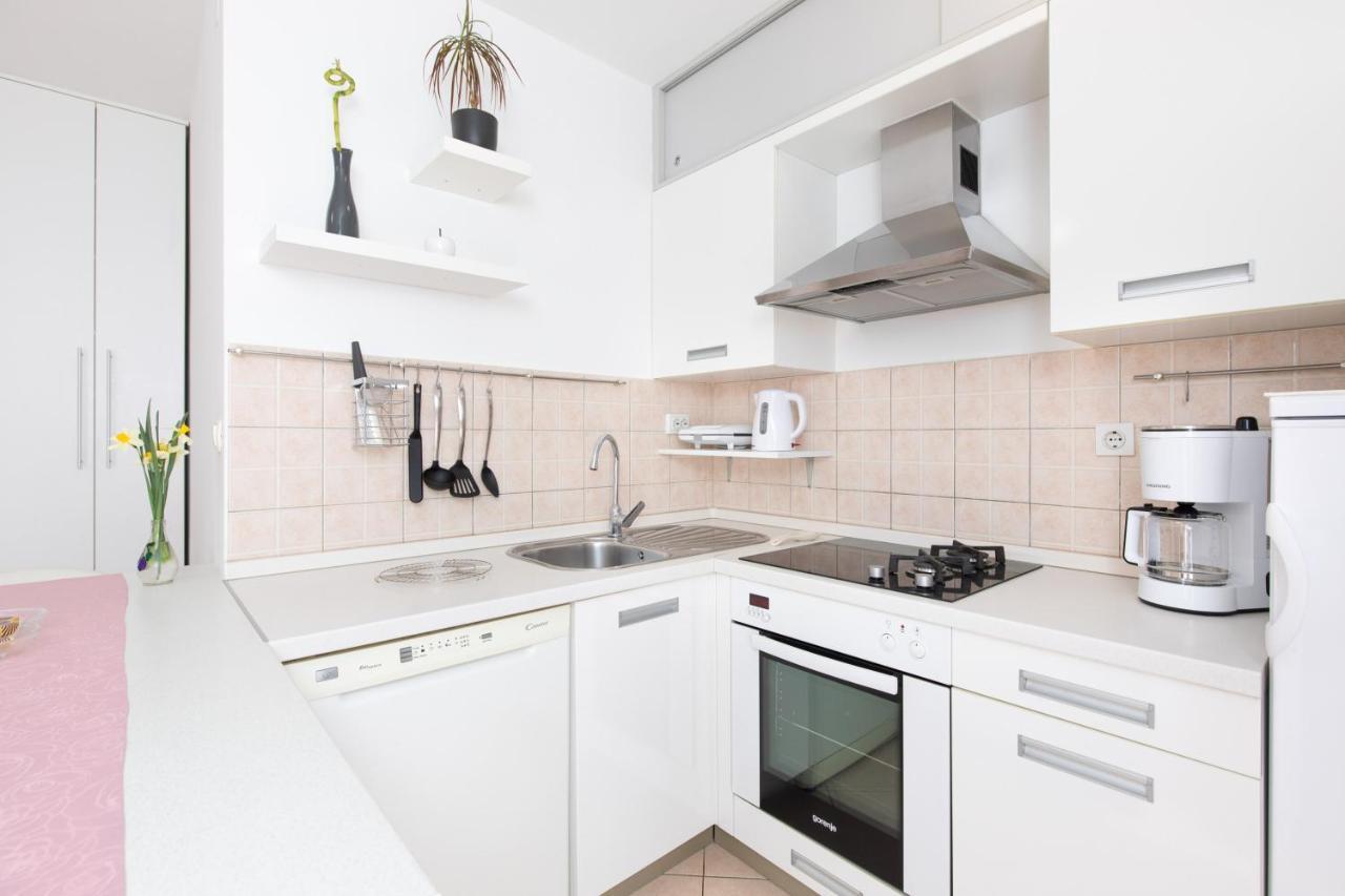 Apartment Julijana Krk Town Bagian luar foto